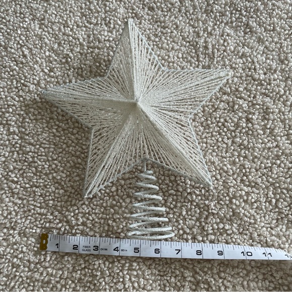 White glitter tree topper star - Picture 7 of 7